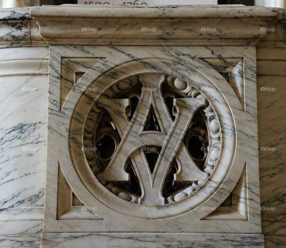 Victoria and Albert initials symbol 