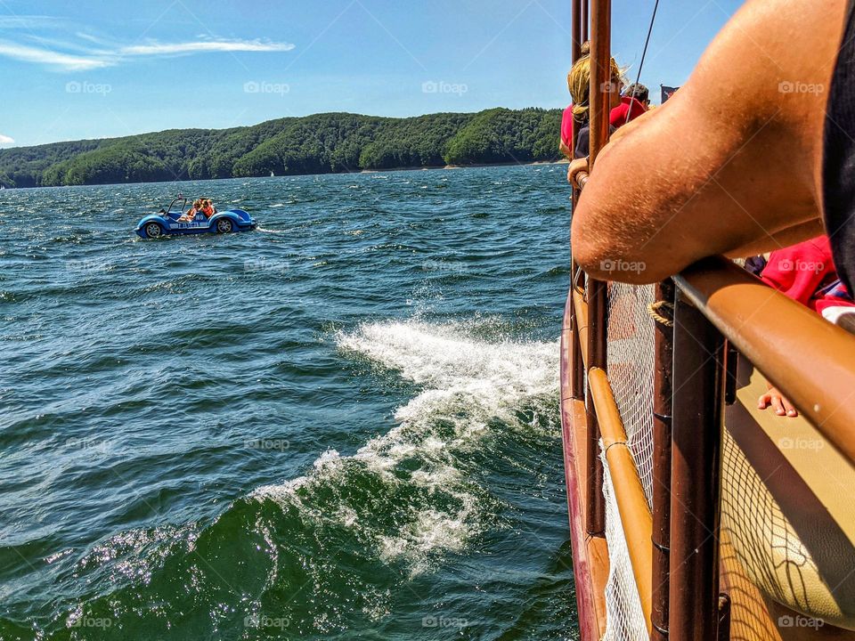A cruise on the lake