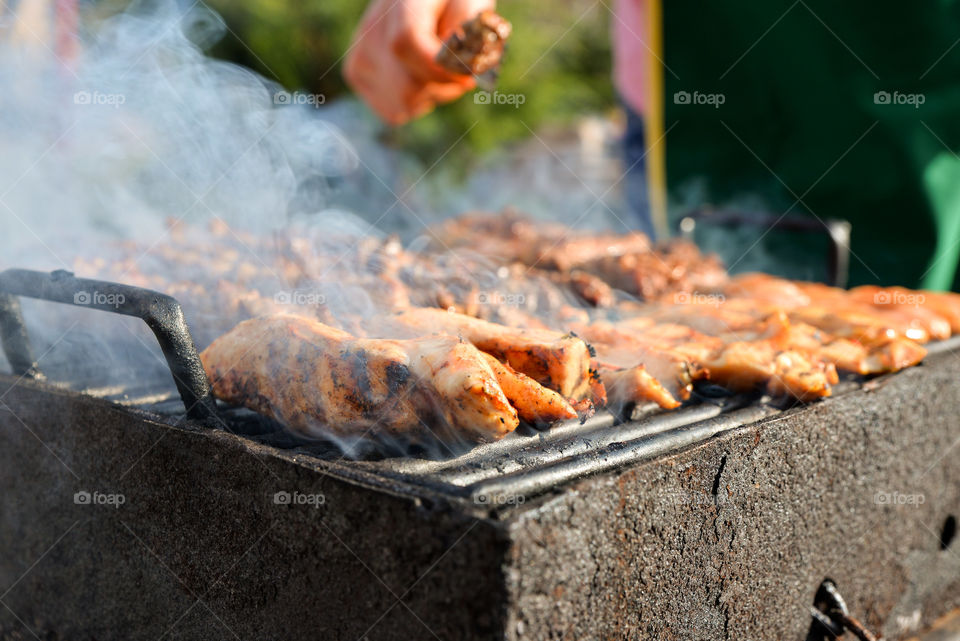 Preparation of food on barbecue grill
