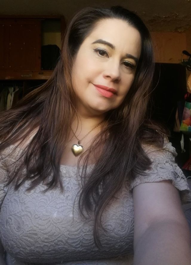 Mujer voluptuosa