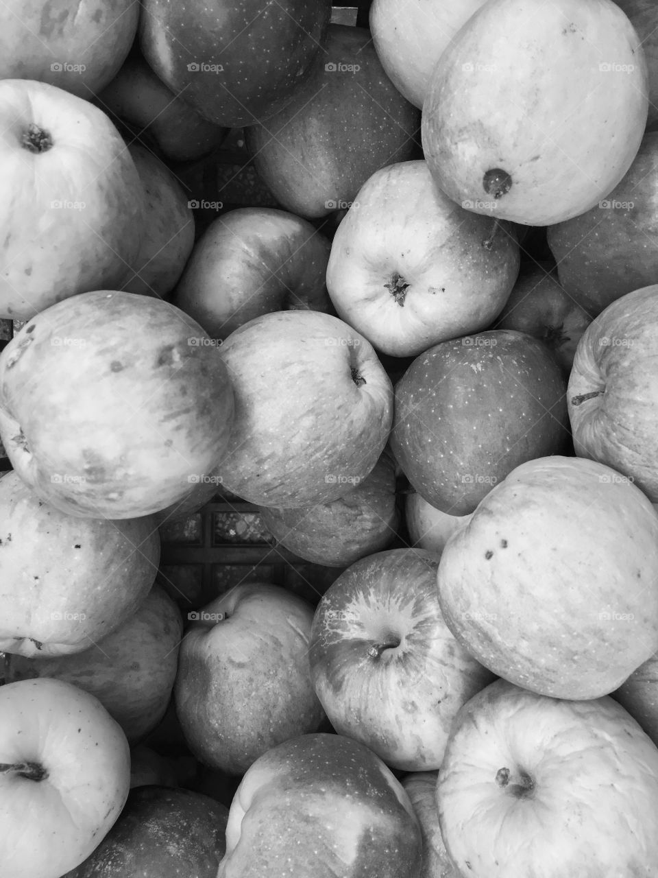 Black and White apples 