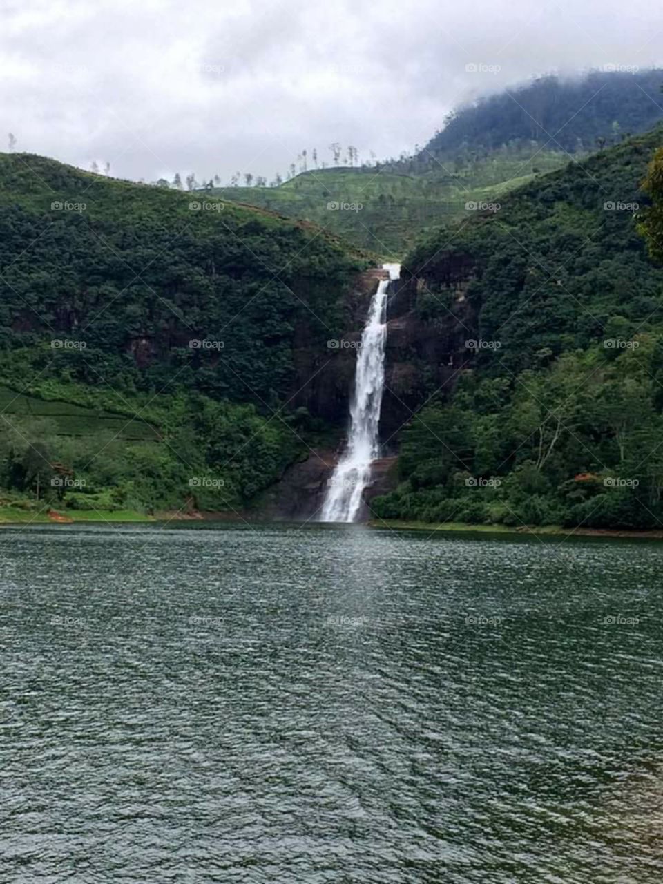 srilanka beautiful waterfall