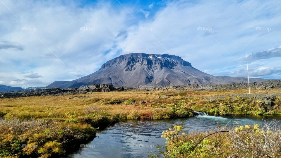 Herðubreið "The Queen of Icelandic Mountains"