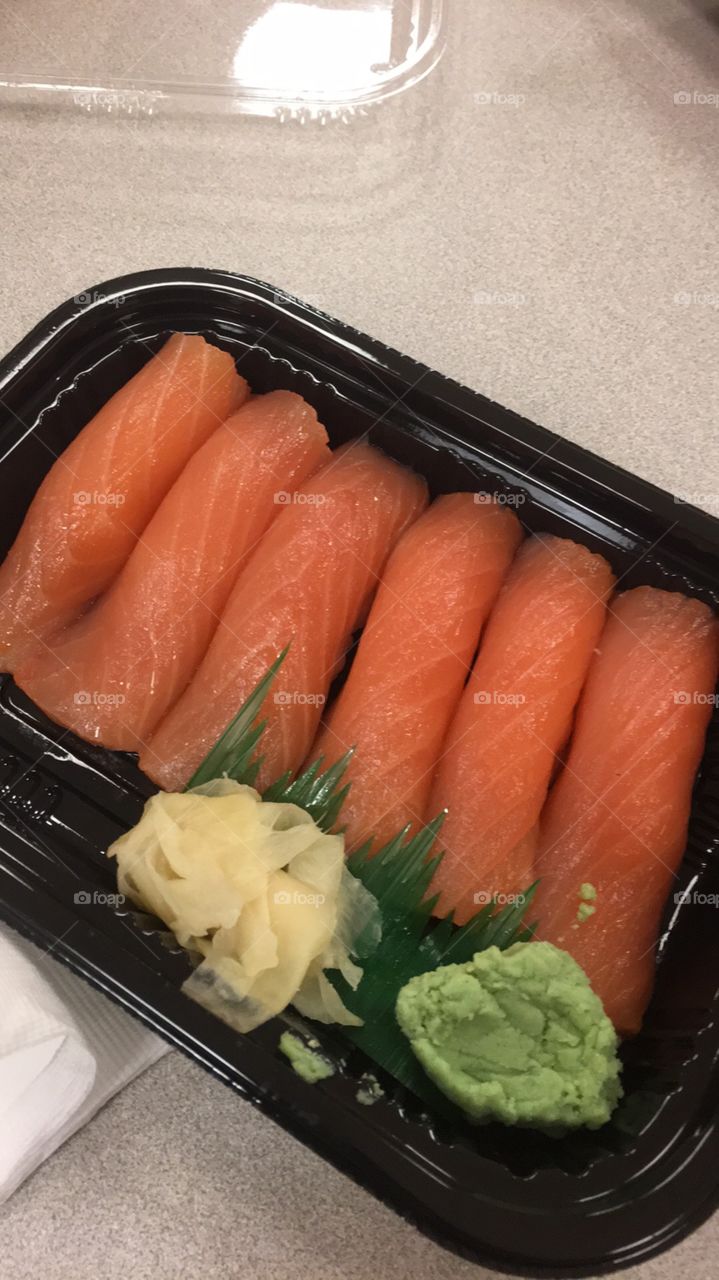 Sushi lunch 😍