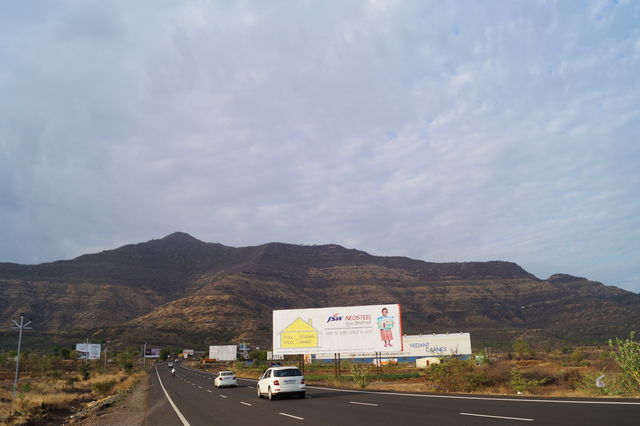 travelling road india