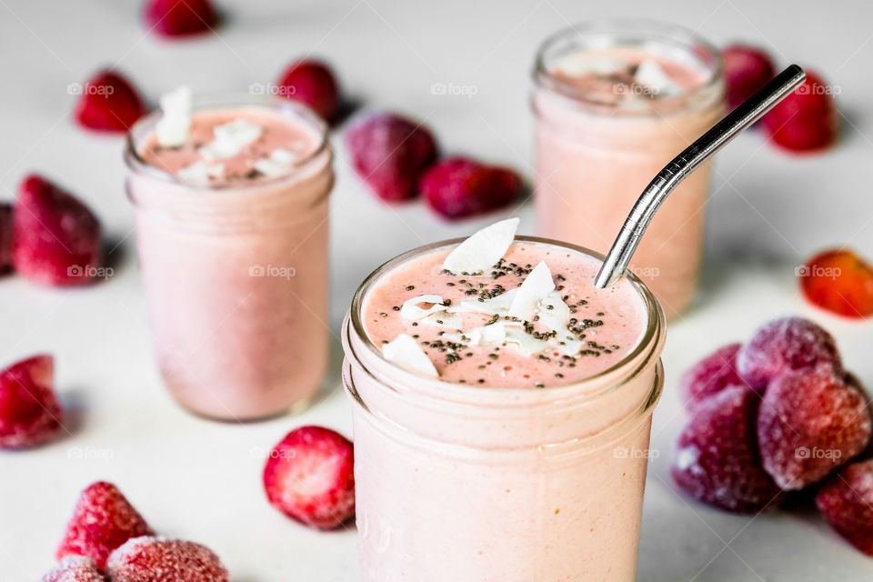 Delicious Vegan Strawberry Smoothie