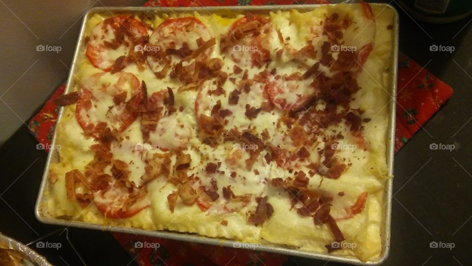 Home-made creamy chicken bacon lasagna