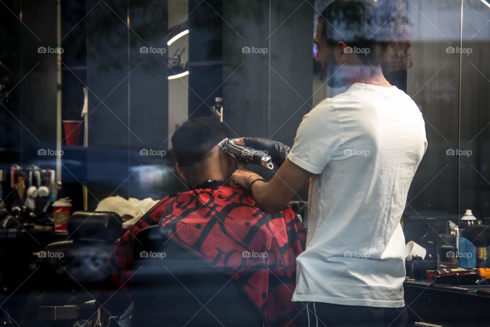 Beauty salon - men's haircut