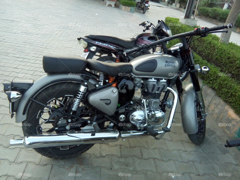 very powerful motercycle "Royal Enfield" in India.
