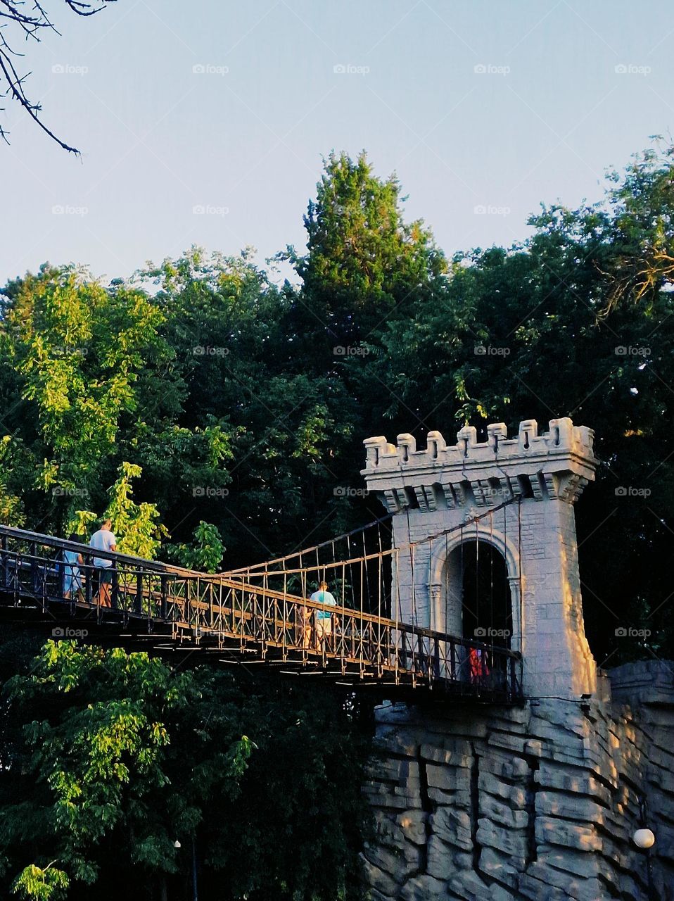 the suspended bridge from Craiova