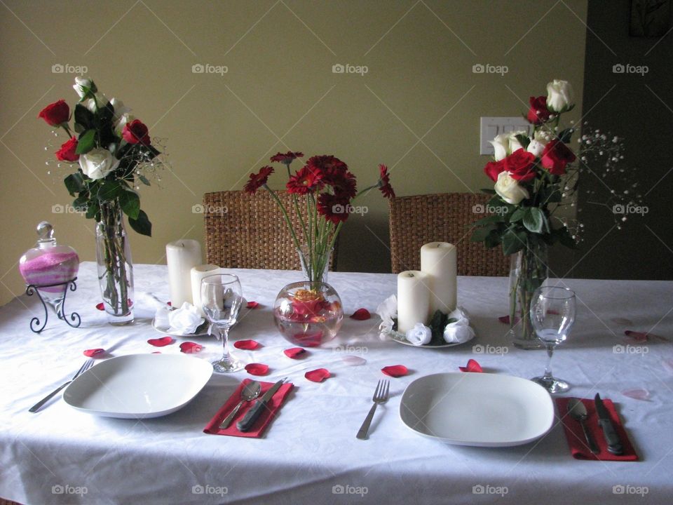 Romantic table setting