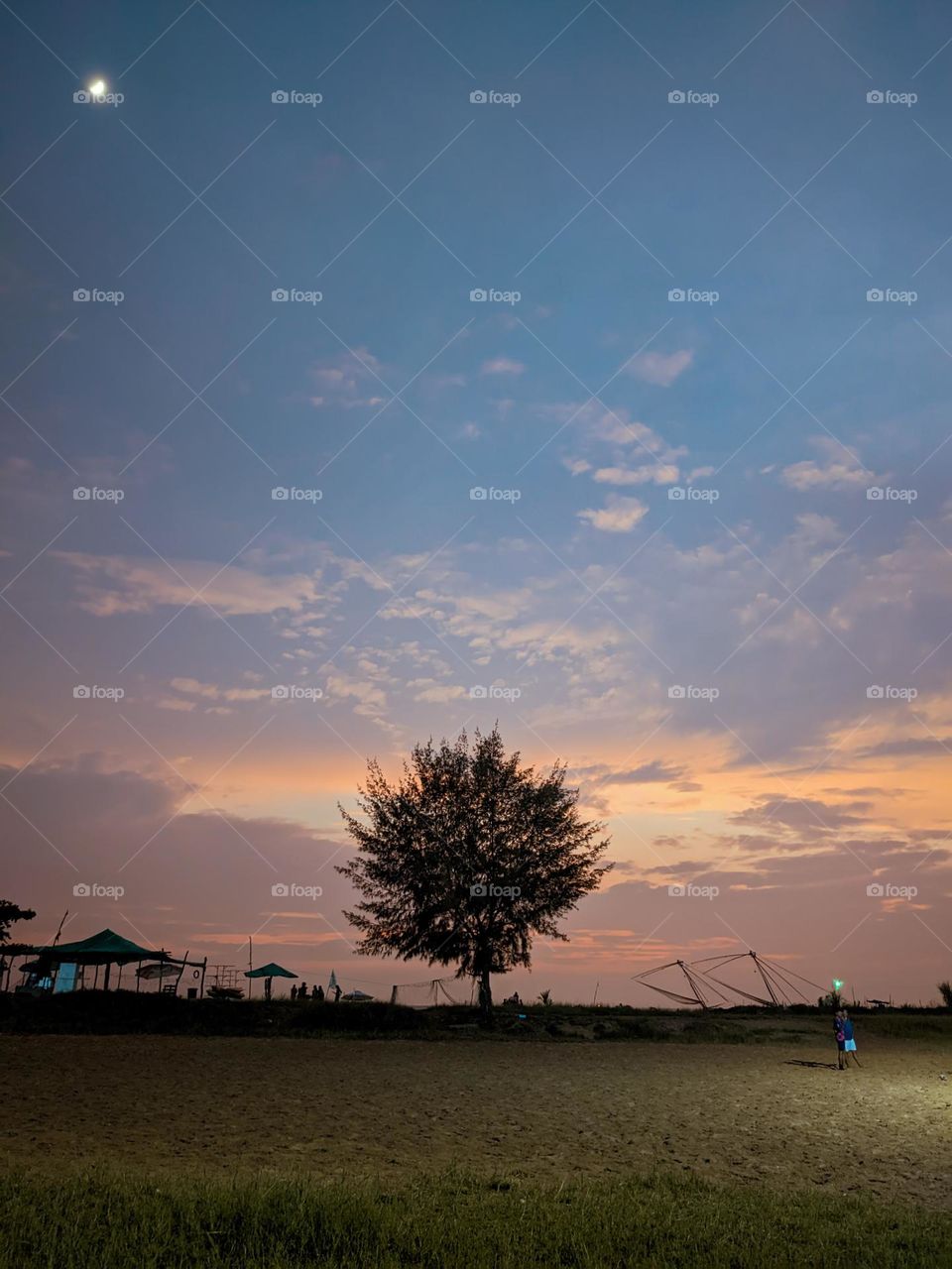 Here I am, collecting memories..