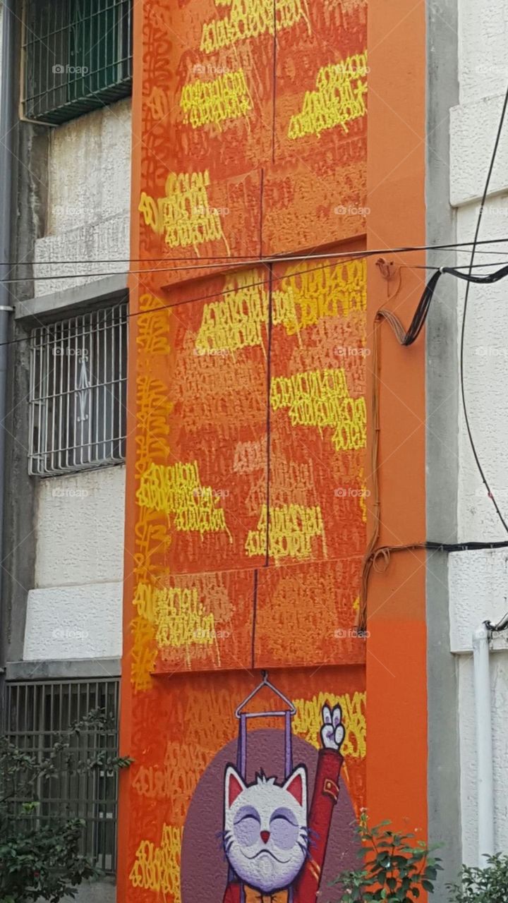 orange mural