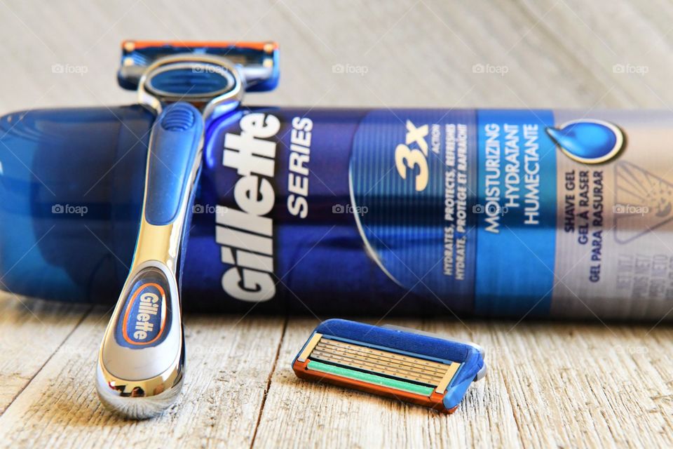 Gillette shaving cream and razor