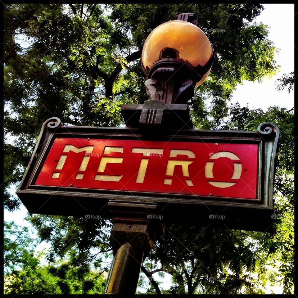 Paris Metro Sign