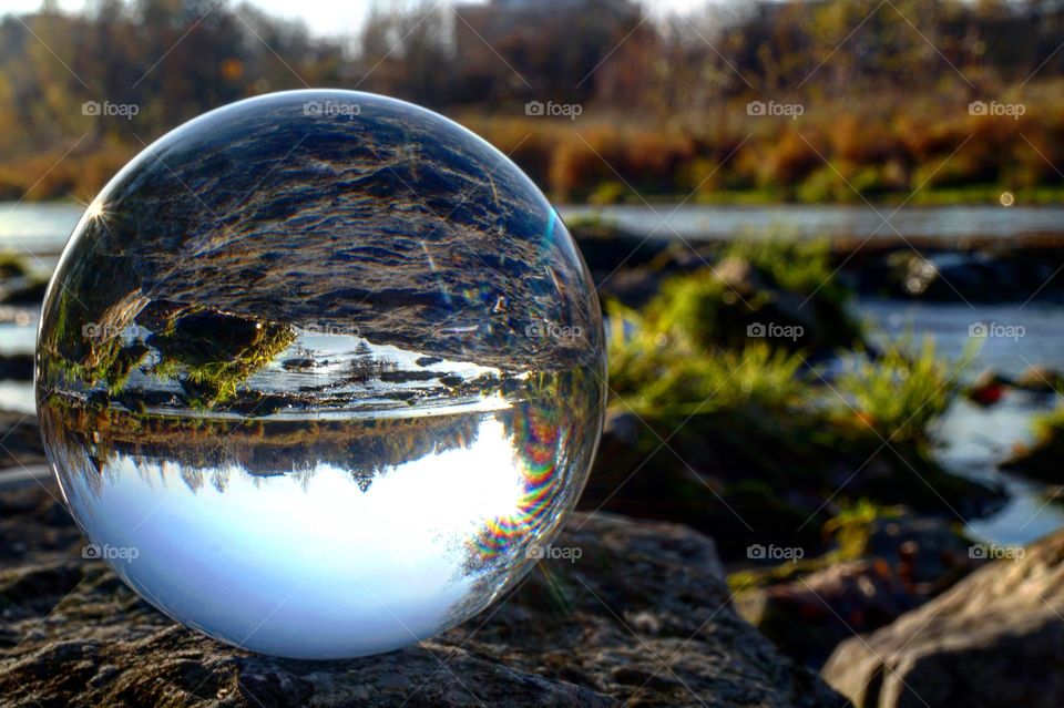 Lensball