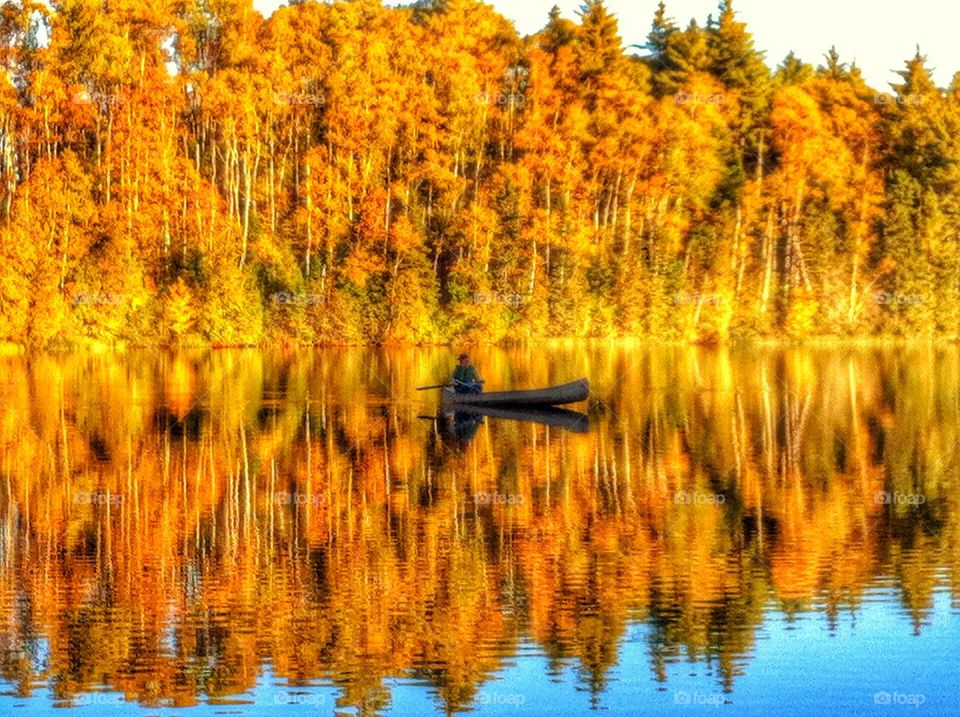 Canoeing in the fall