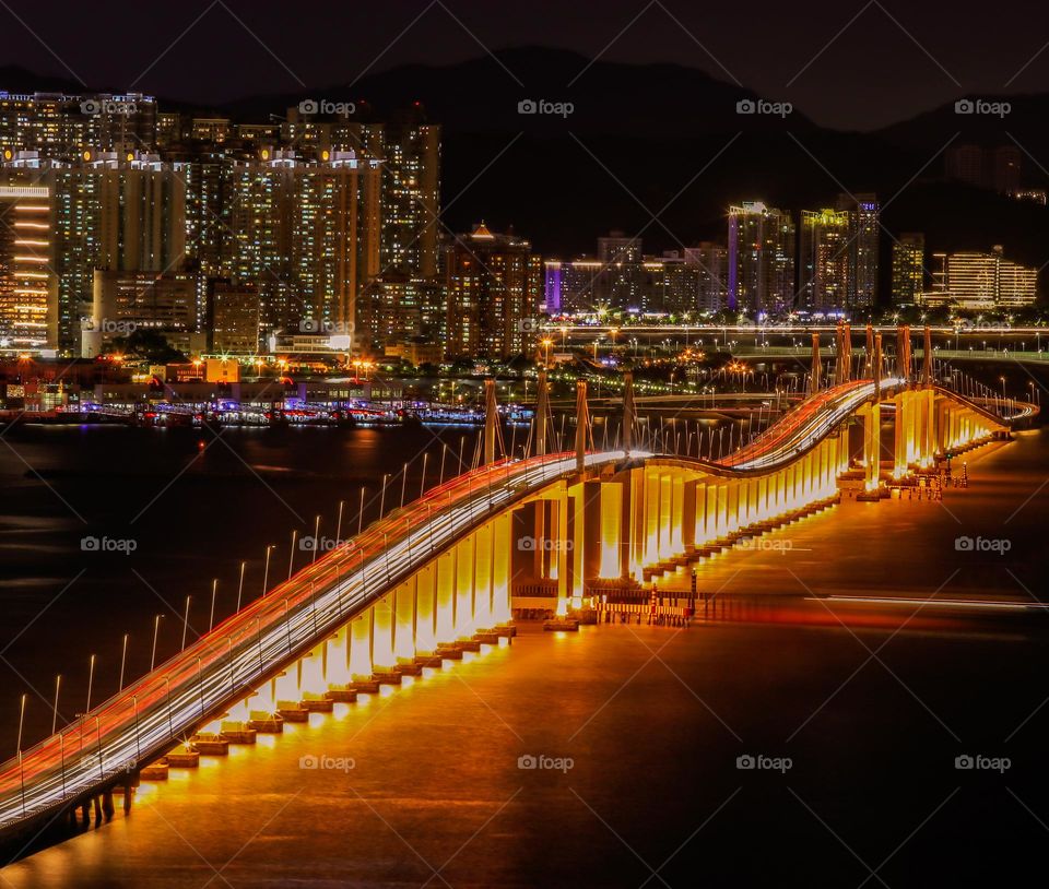 The City Suspension bridge at night