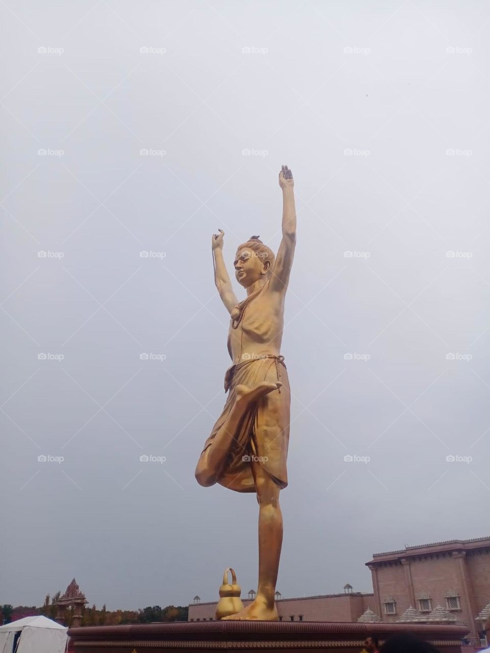 Statue