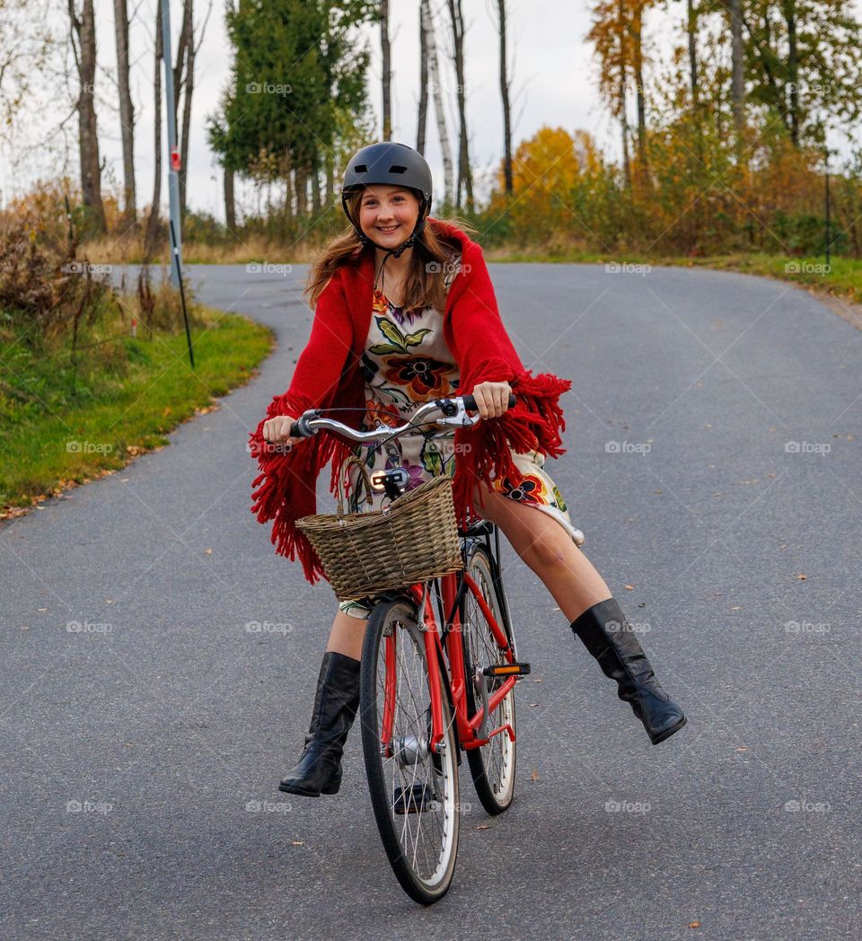 Colorful clothes.
Colorful Nature.
Warmer clothes .
Happines and Brigh air . 
red bike .
LIFE IS BEST OUTSIDE  ❤️🧡