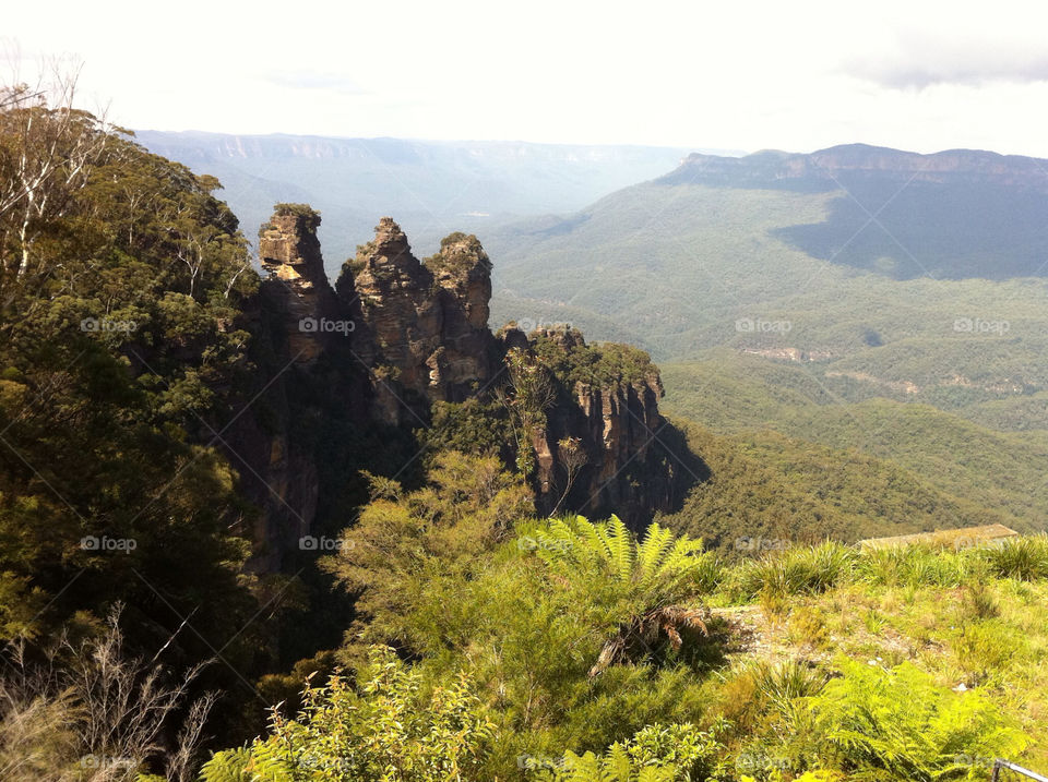 blue three mountains australia by patrickhardy