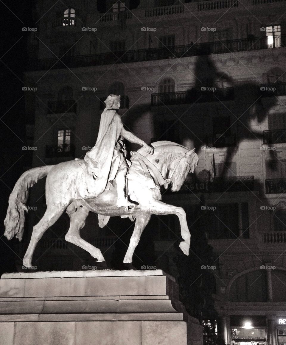 Barcelona statue 