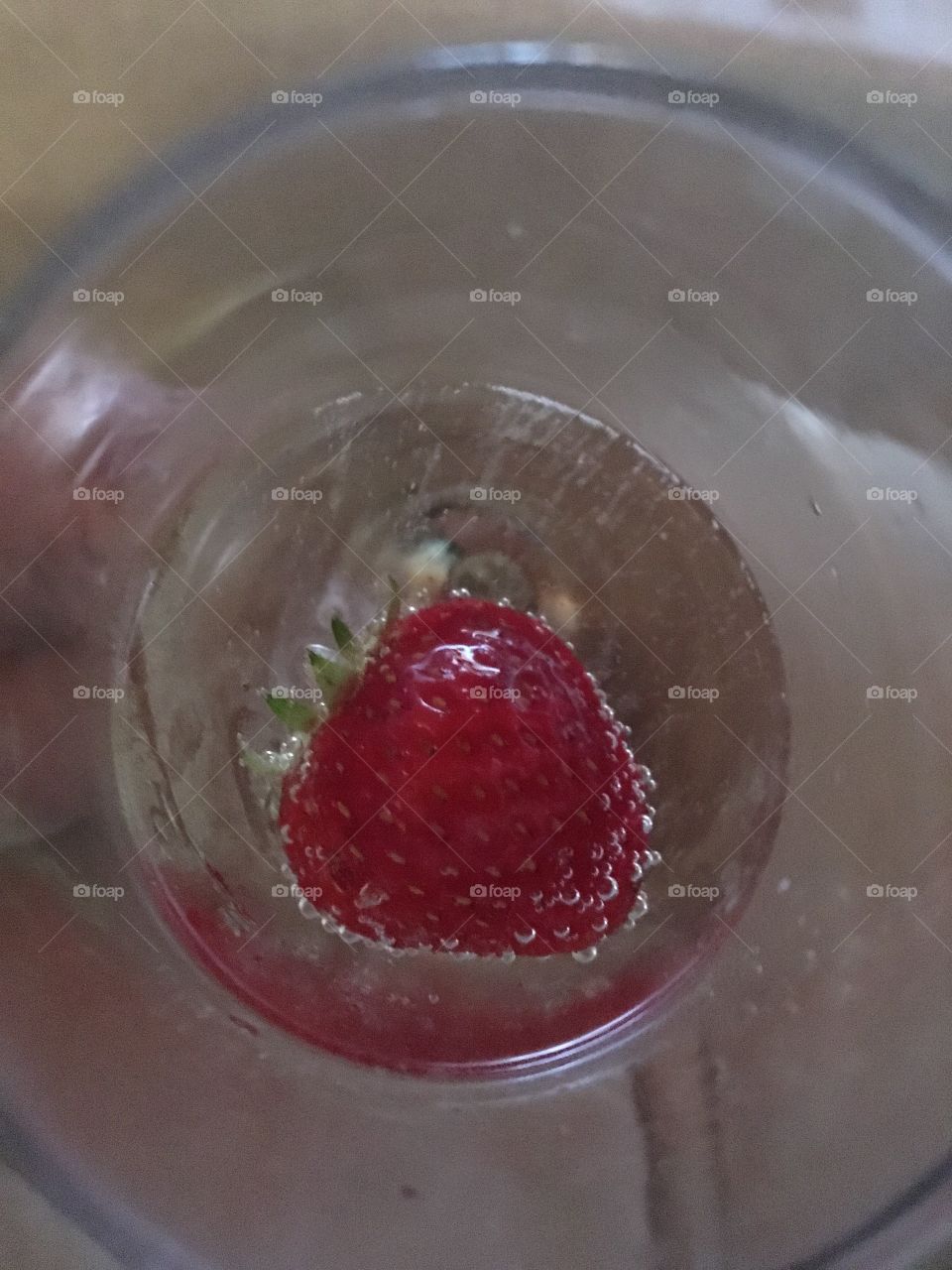 Strawberry in Cava
