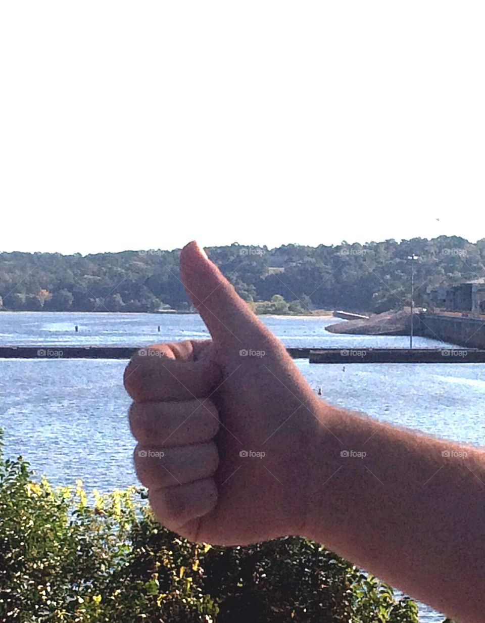 Water inlet thumbs up 