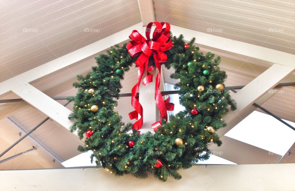 Large festive wreath 