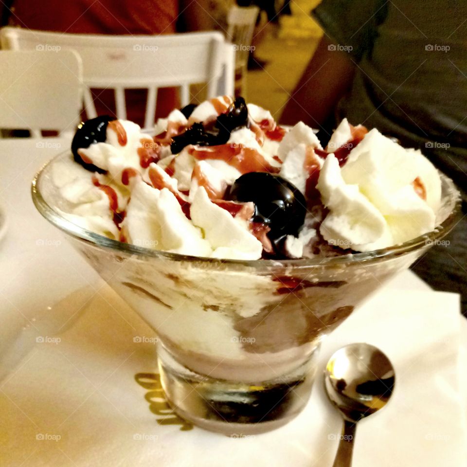 Black cherry, vanilla, chocolate and whipped cream icecream  :)