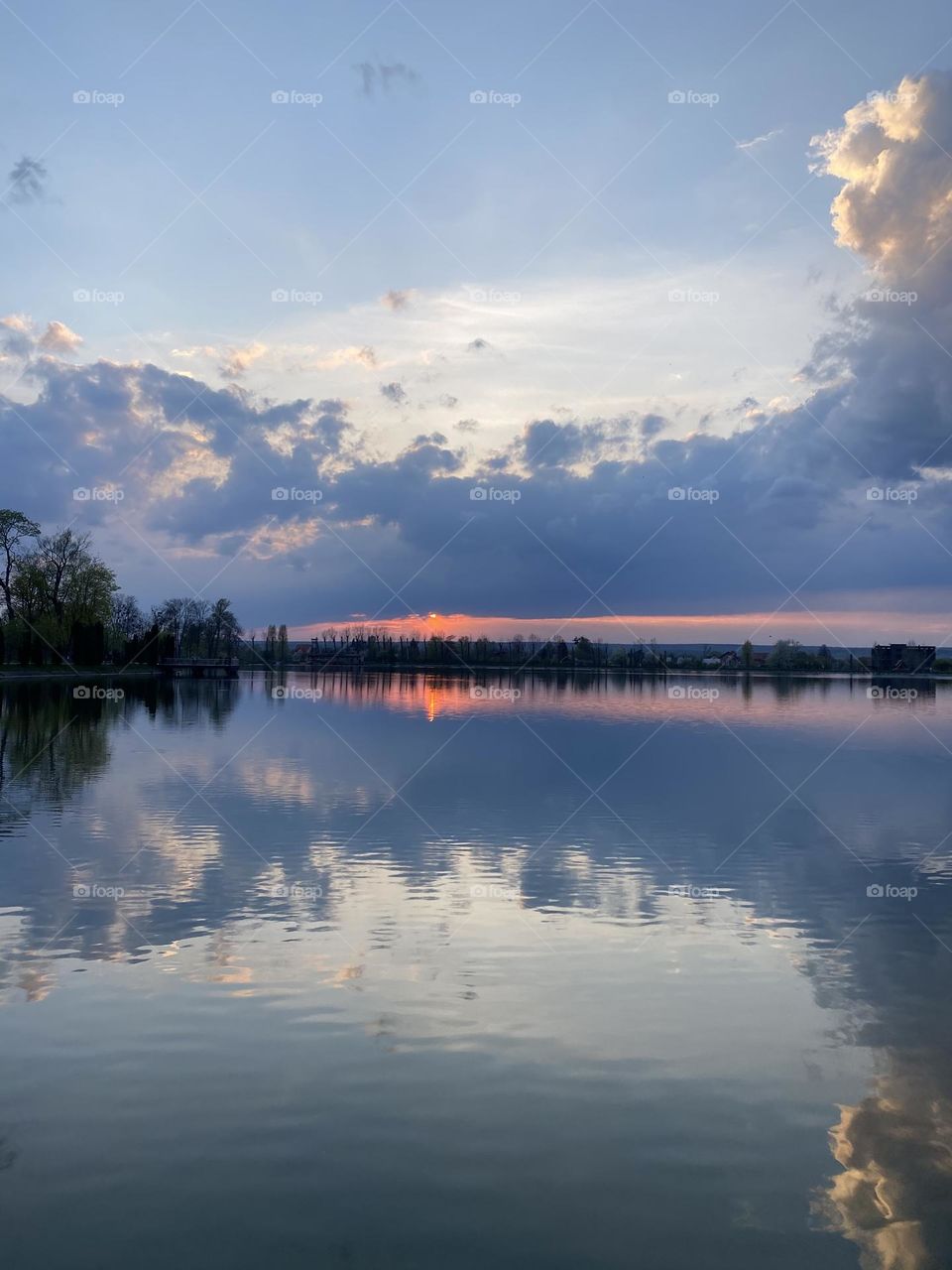 Sunset on the lake