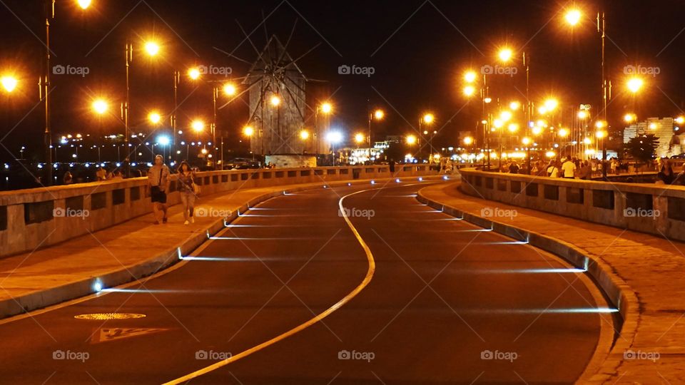 Night city road 
