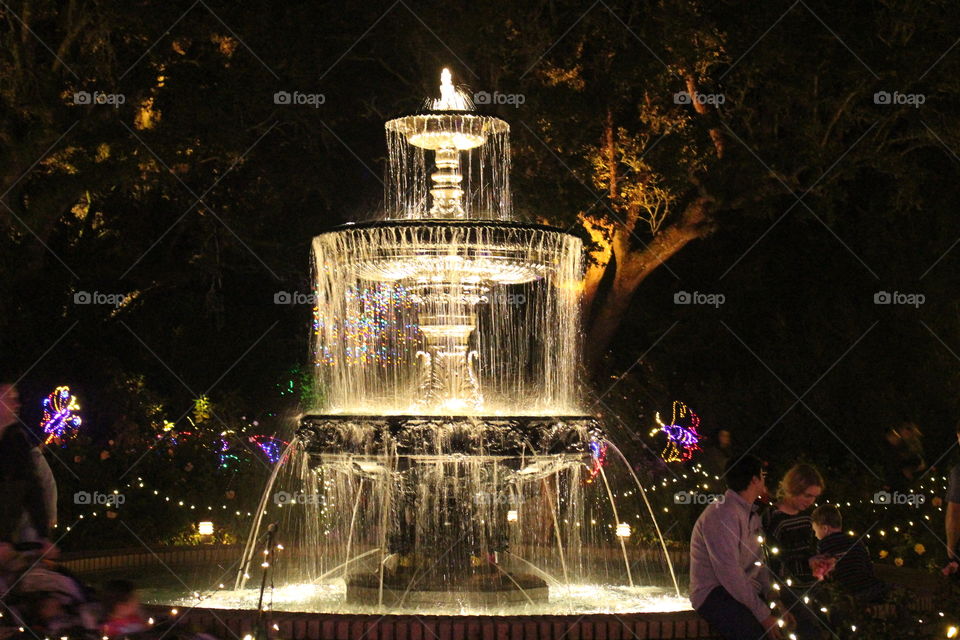 Dancing bright fountain 