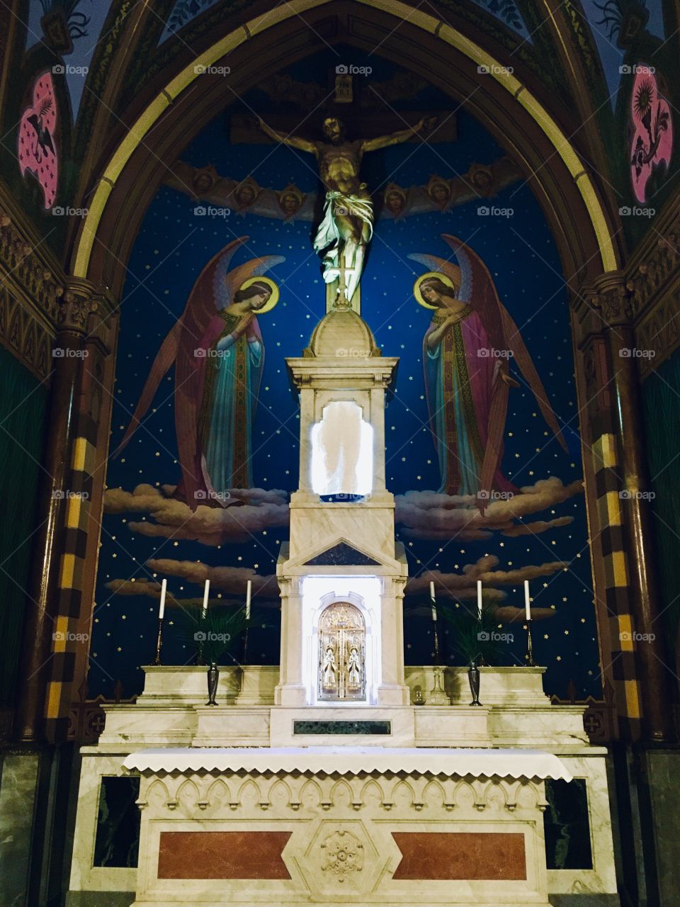 Durante a corrida, meditando no amor de #Cristo, que vive e reina por toda a eternidade. Aqui, o clique da Capela do Santíssimo Sacramento da #Igreja Matriz Diocesana de Jundiaí, nossa querida Catedral Nossa Senhora do Desterro!