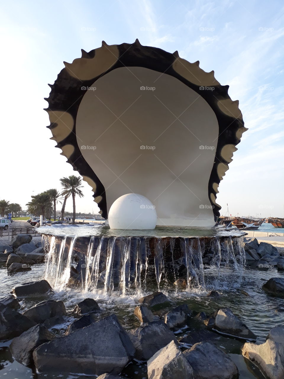 the pearl monument in corniche, Doha.