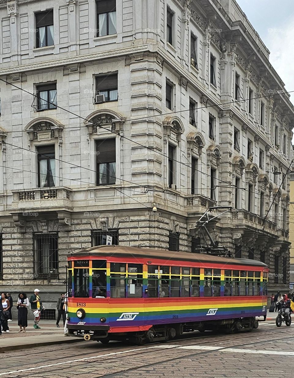 tram coloré à Milan