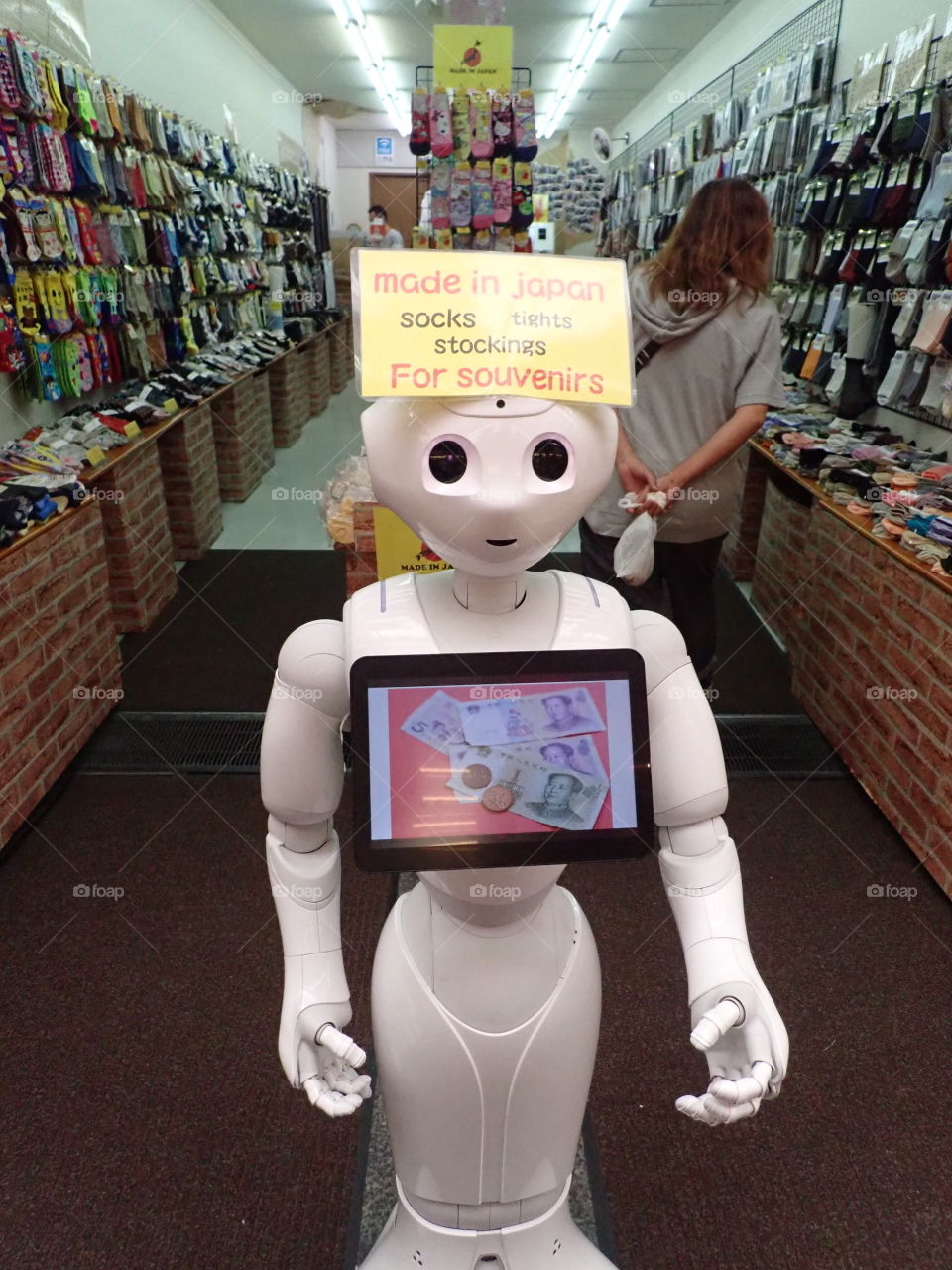 Greeting shop robot