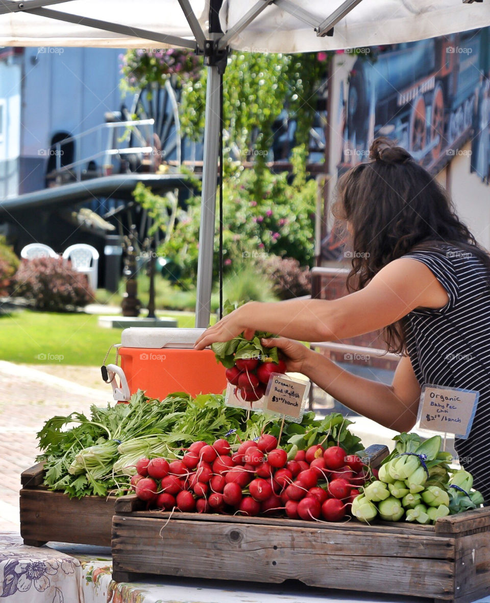 Summer farmers’ market