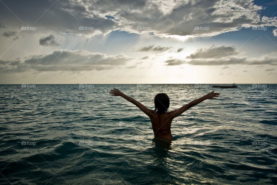Alive in the ocean, Bermuda 