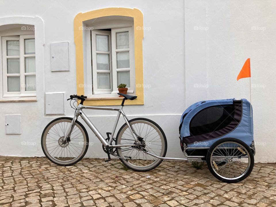 Bike for family near the house