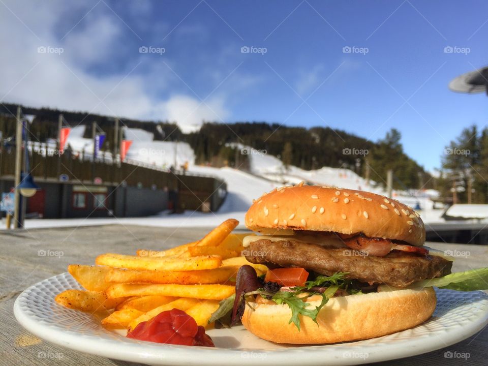 Ski lunch