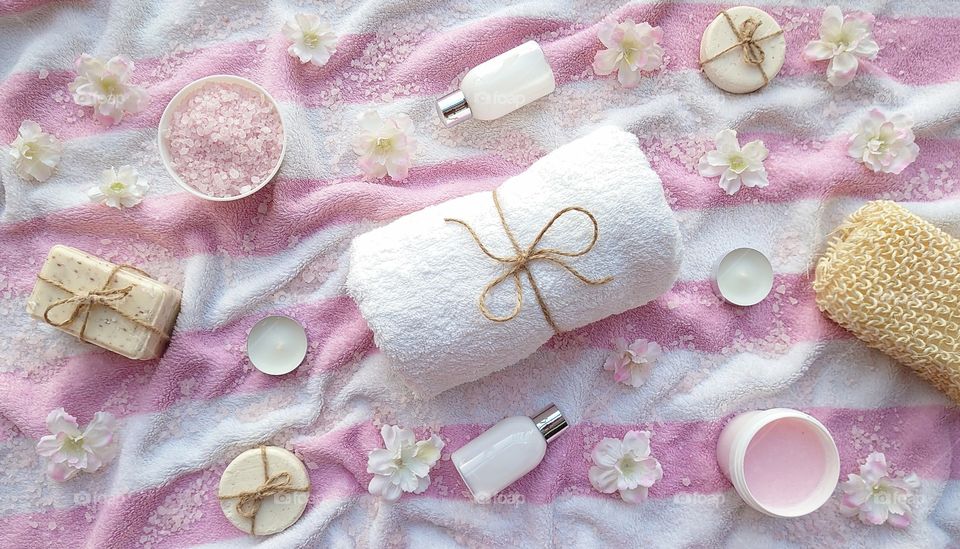 Spa... Relax... Sea salt, candles, soap, towels, body lotion, body scrub, a washcloth from a bundle, bath foam 🛀💆‍♀️