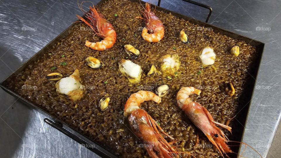 Paella de Gambas de Arenys