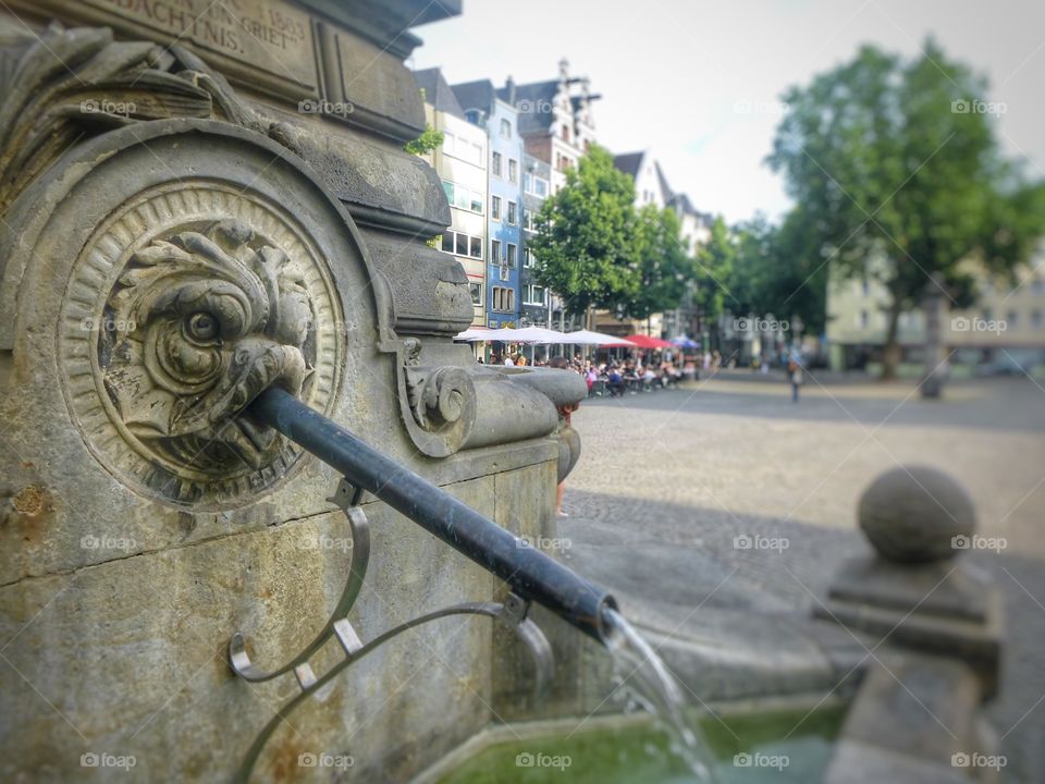 Water fountain