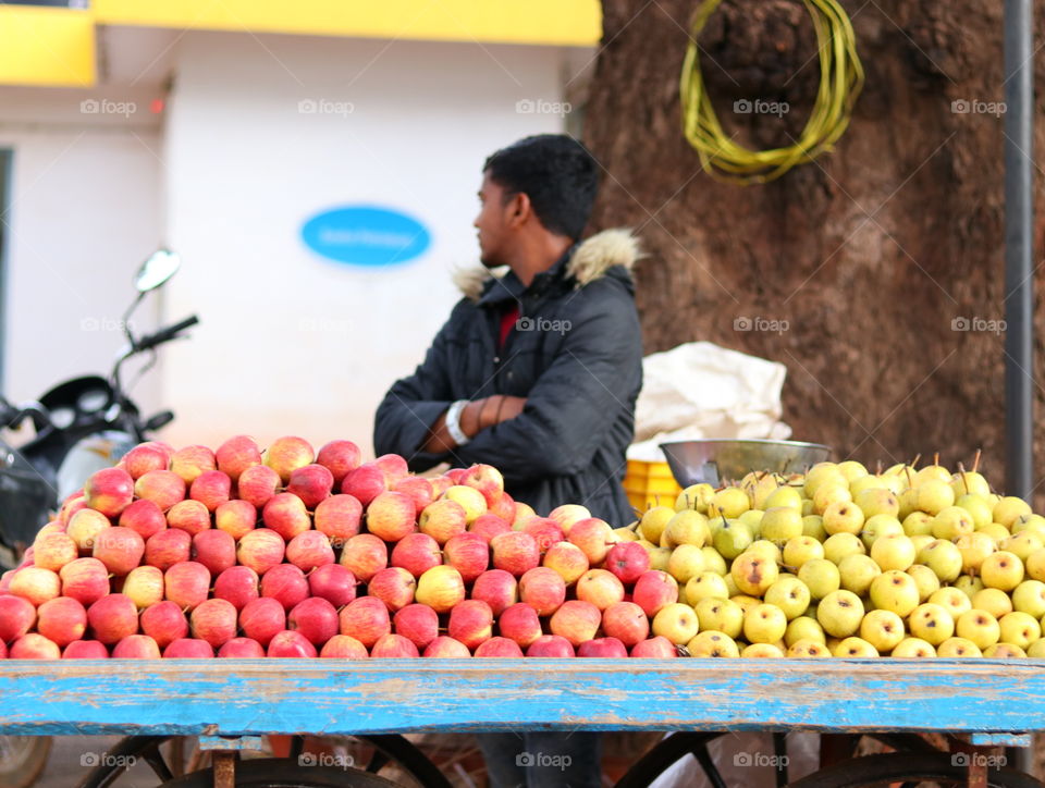 apple fruit vendor