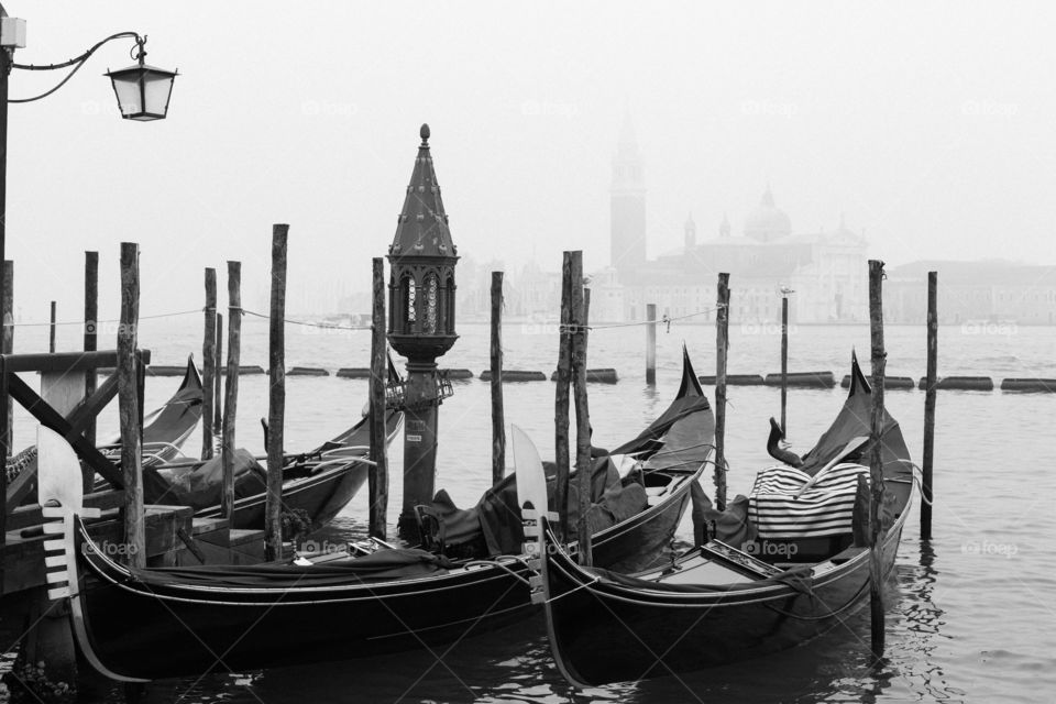 Venice black white