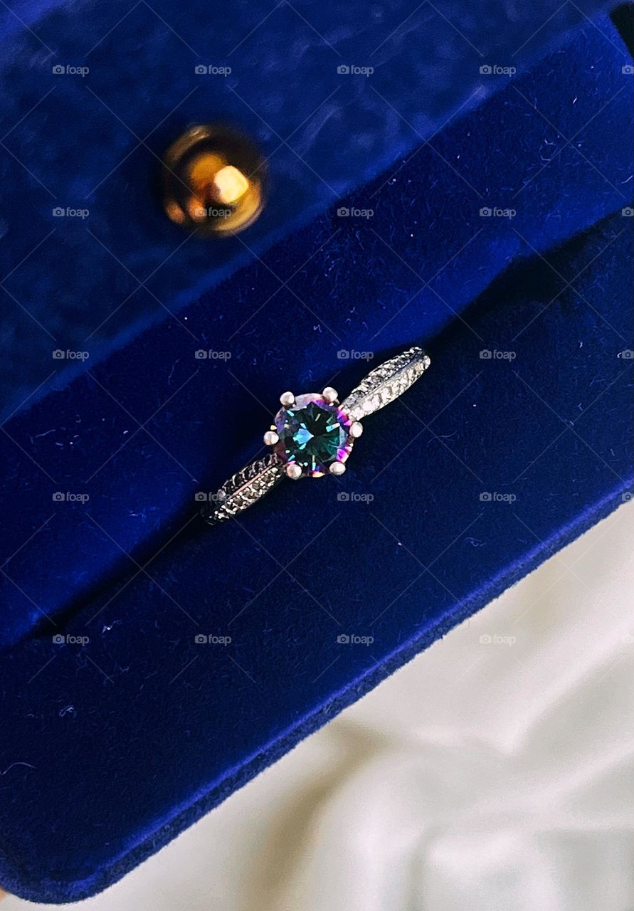 Ring jewellery accessories silver