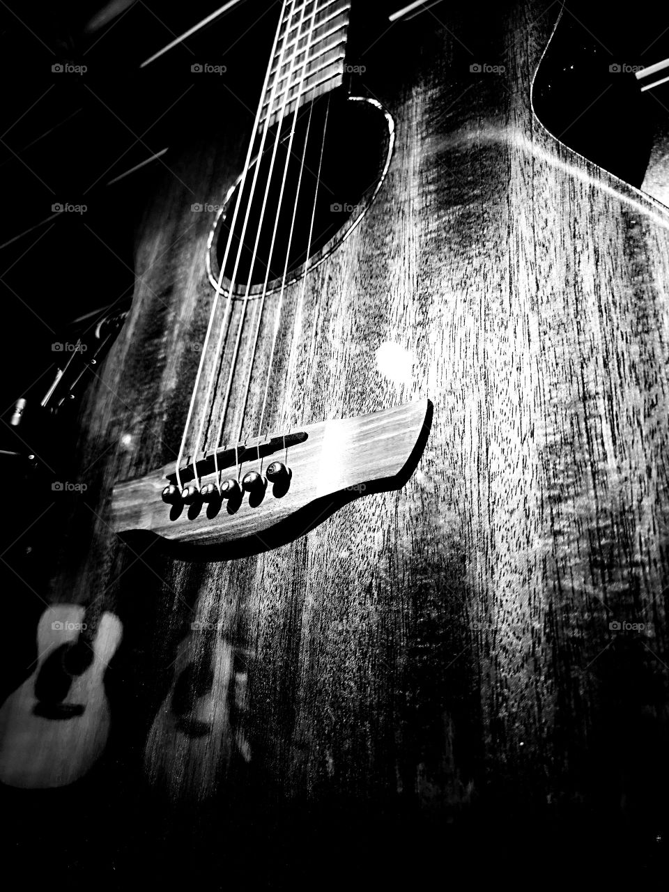 10-11-18 Acoustic Guitar black and white