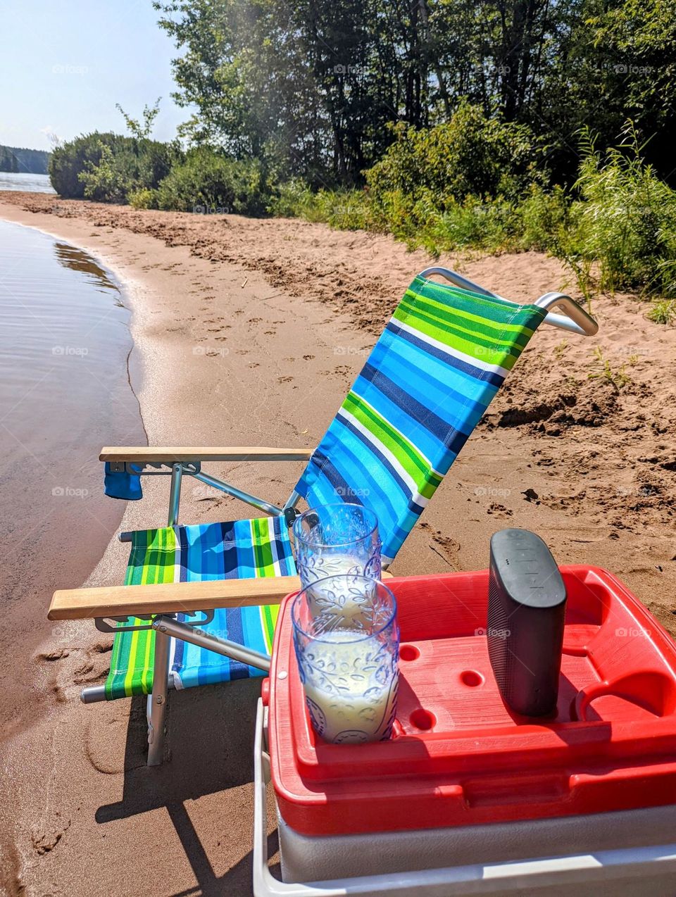 Summer vs Spring: Summer beach day