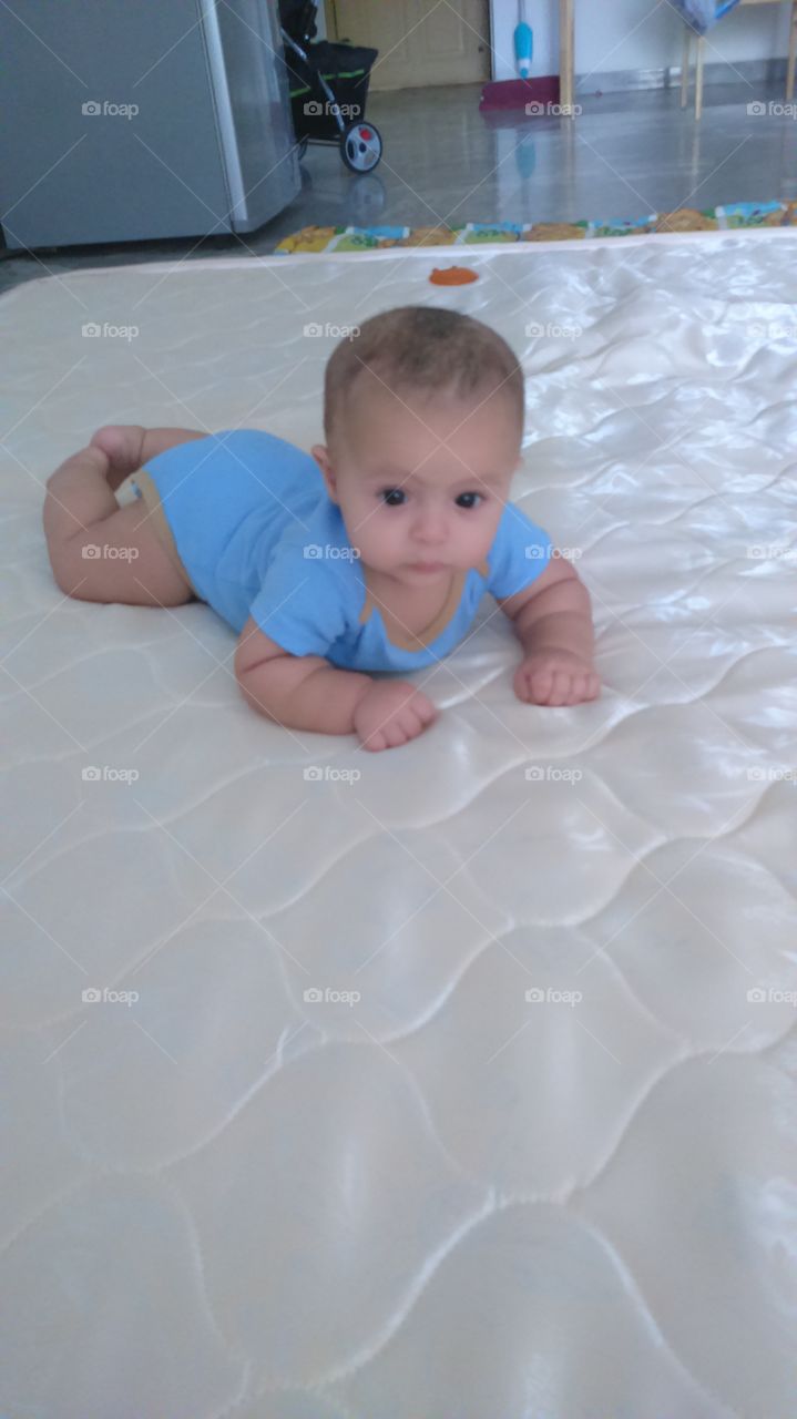 wants to crawl